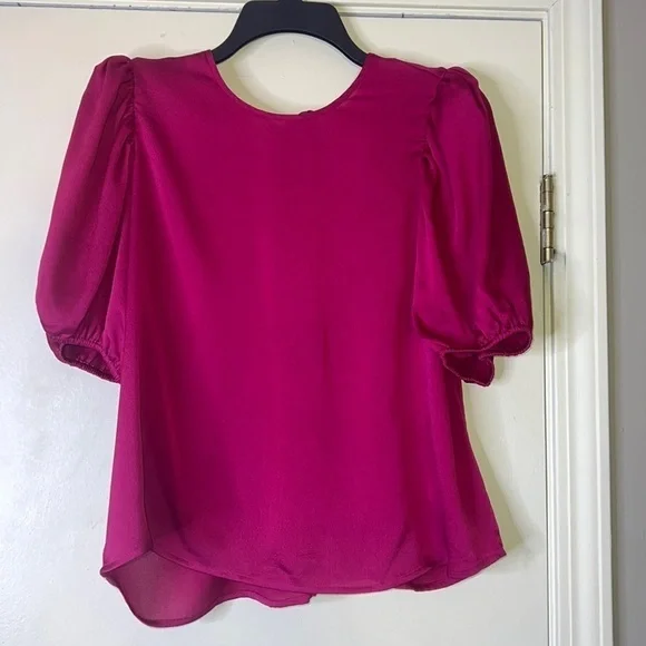 Express Satin Open Back Puff Sleeve Top Size Large - Picture 4 of 8